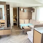 Camping Le Cabanon Fréjus