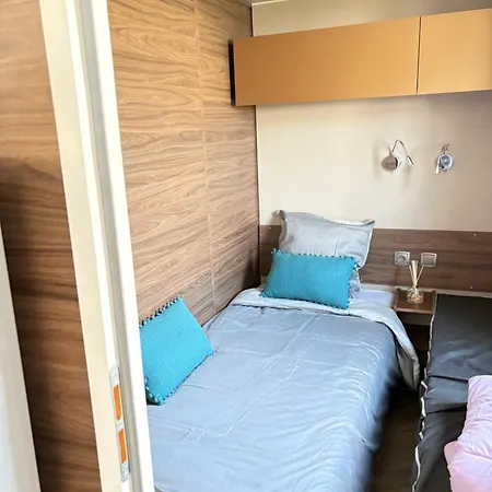 Le Cabanon * Fréjus