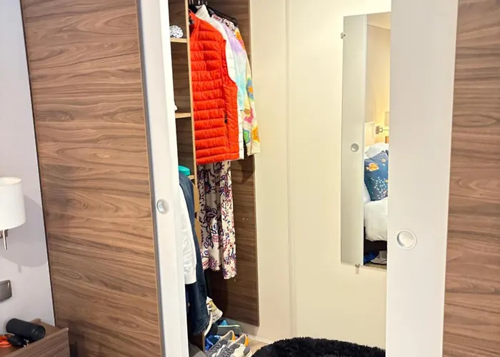 Кемпинг Le Cabanon Фрежюс