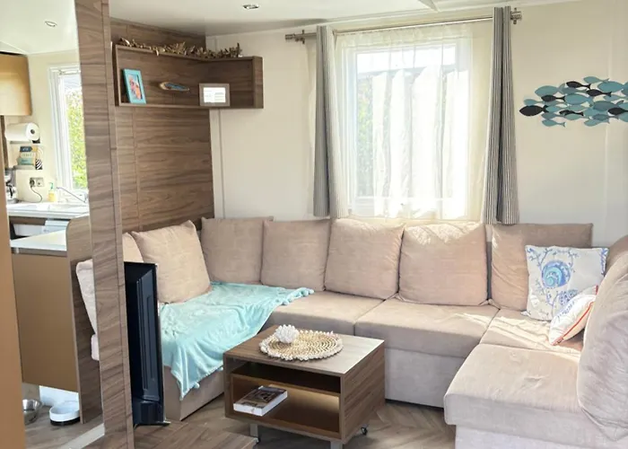 Кемпинг Le Cabanon Фрежюс