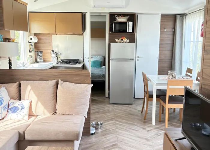 Кемпинг Le Cabanon